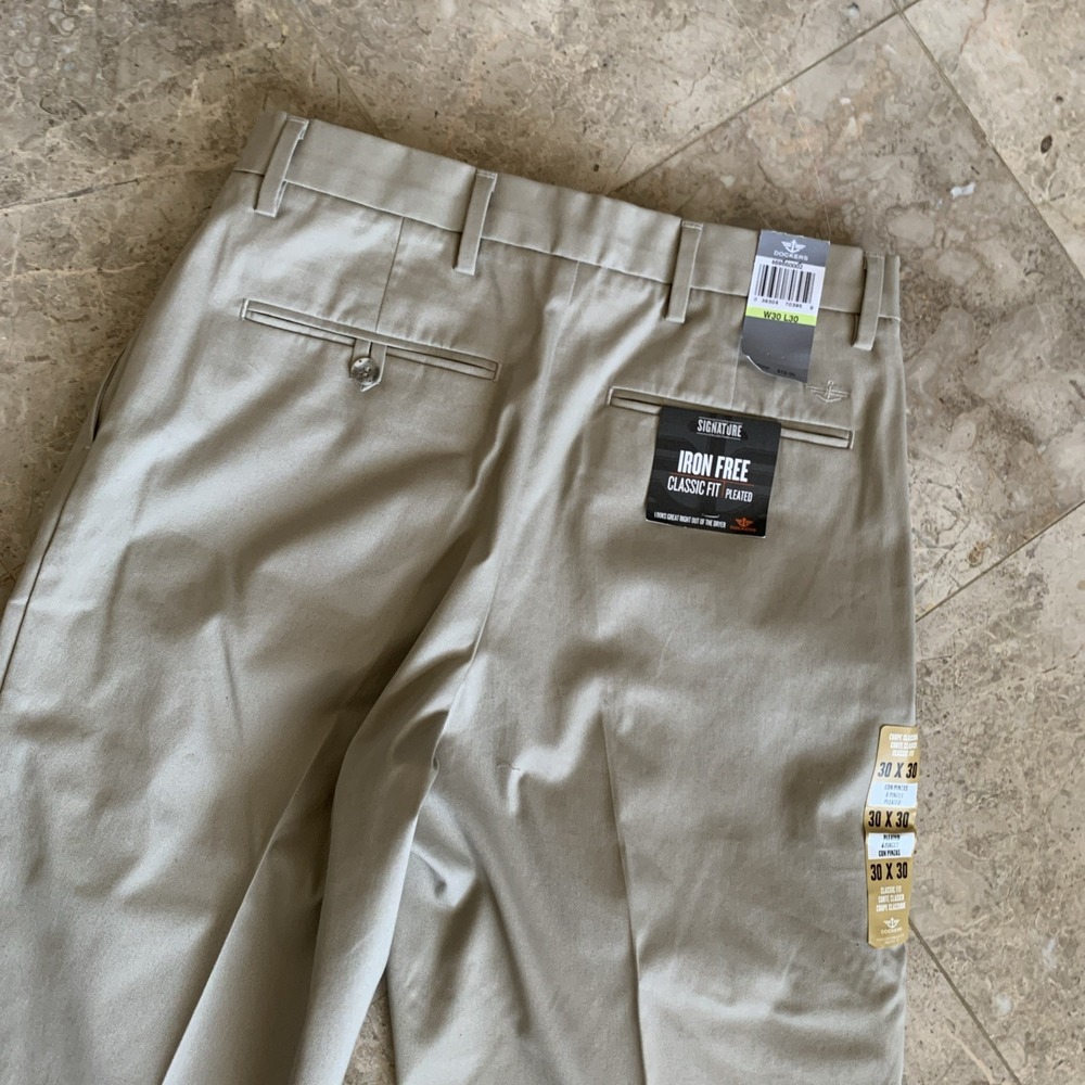 Dockers Pants Mens 30x30 Beige Signature Iron Free Khaki Classic Fit Pleated